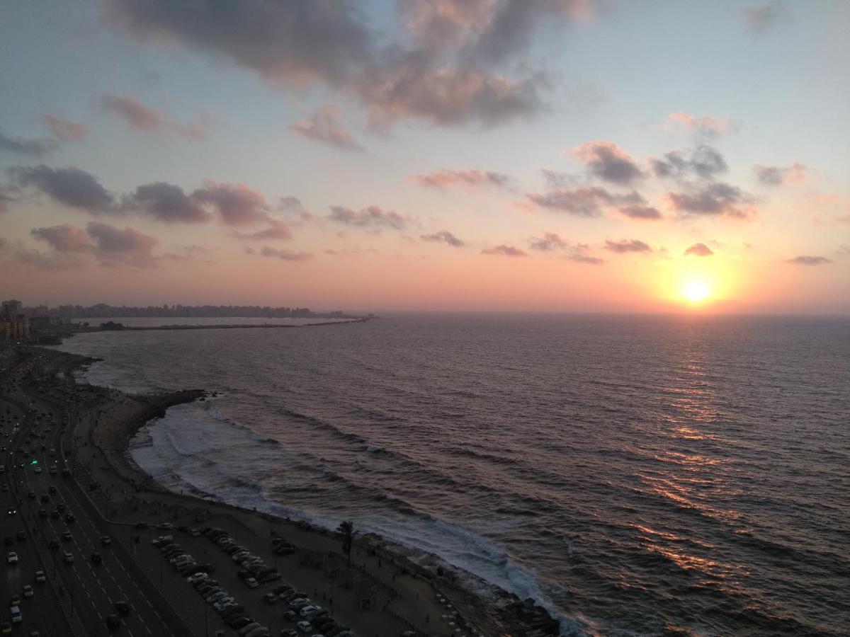 Alex Sea View Apartment - Families Only Alexandria Exterior foto